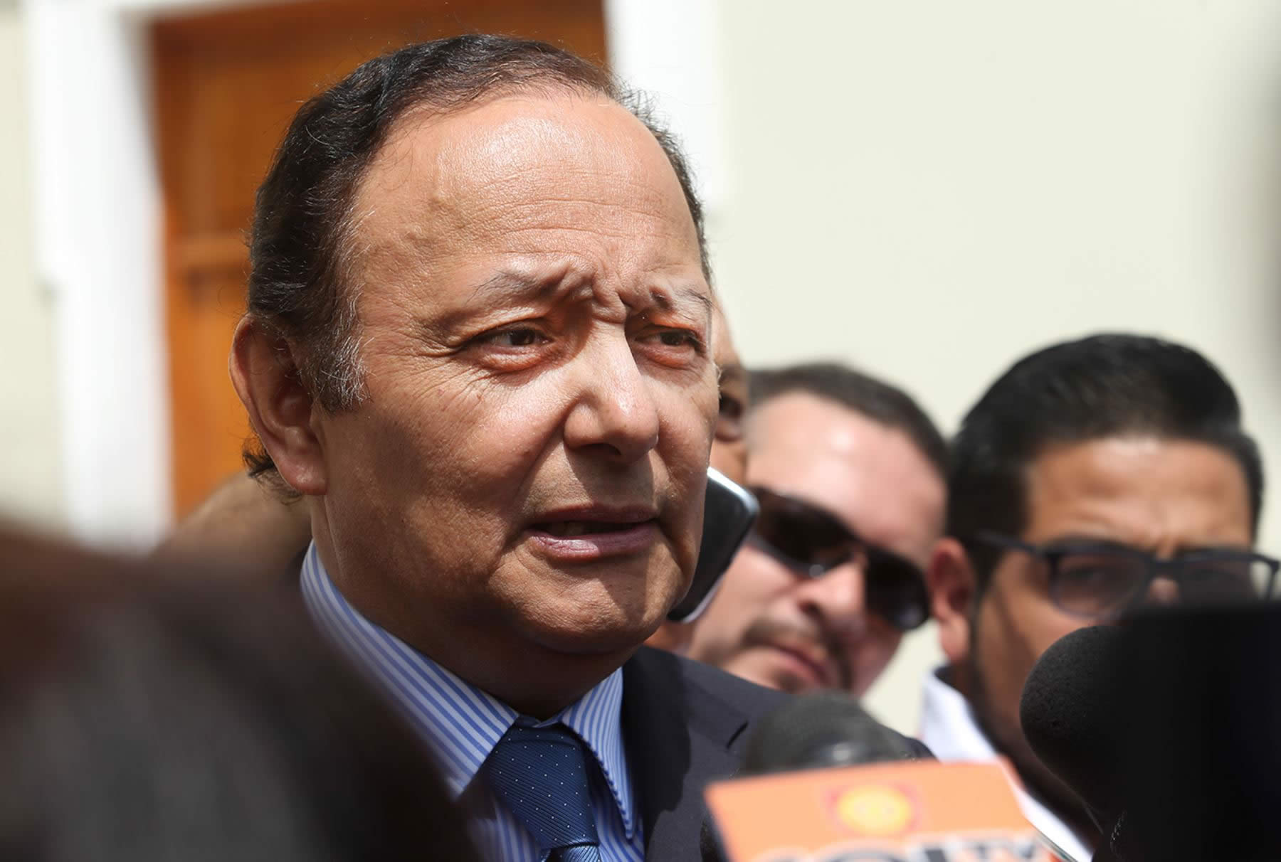 Walter Gutiérrez es elegido como Defensor del Pueblo por el Pleno del Congreso