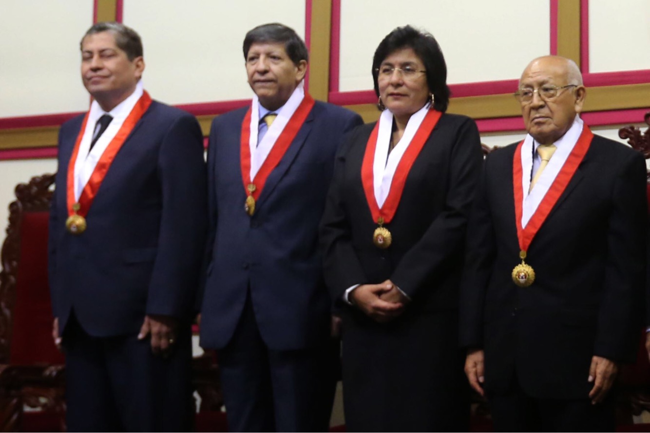 Corte Interamericana de Derechos Humanos emite fallo que ordena al Congreso archivar el procedimiento de acusación constitucional contra cuatro magistrados del TC Corte Interamericana de Derechos Humanos emite fallo que ordena al Congreso archivar el procedimiento de acusación constitucional contra cuatro magistrados del TC