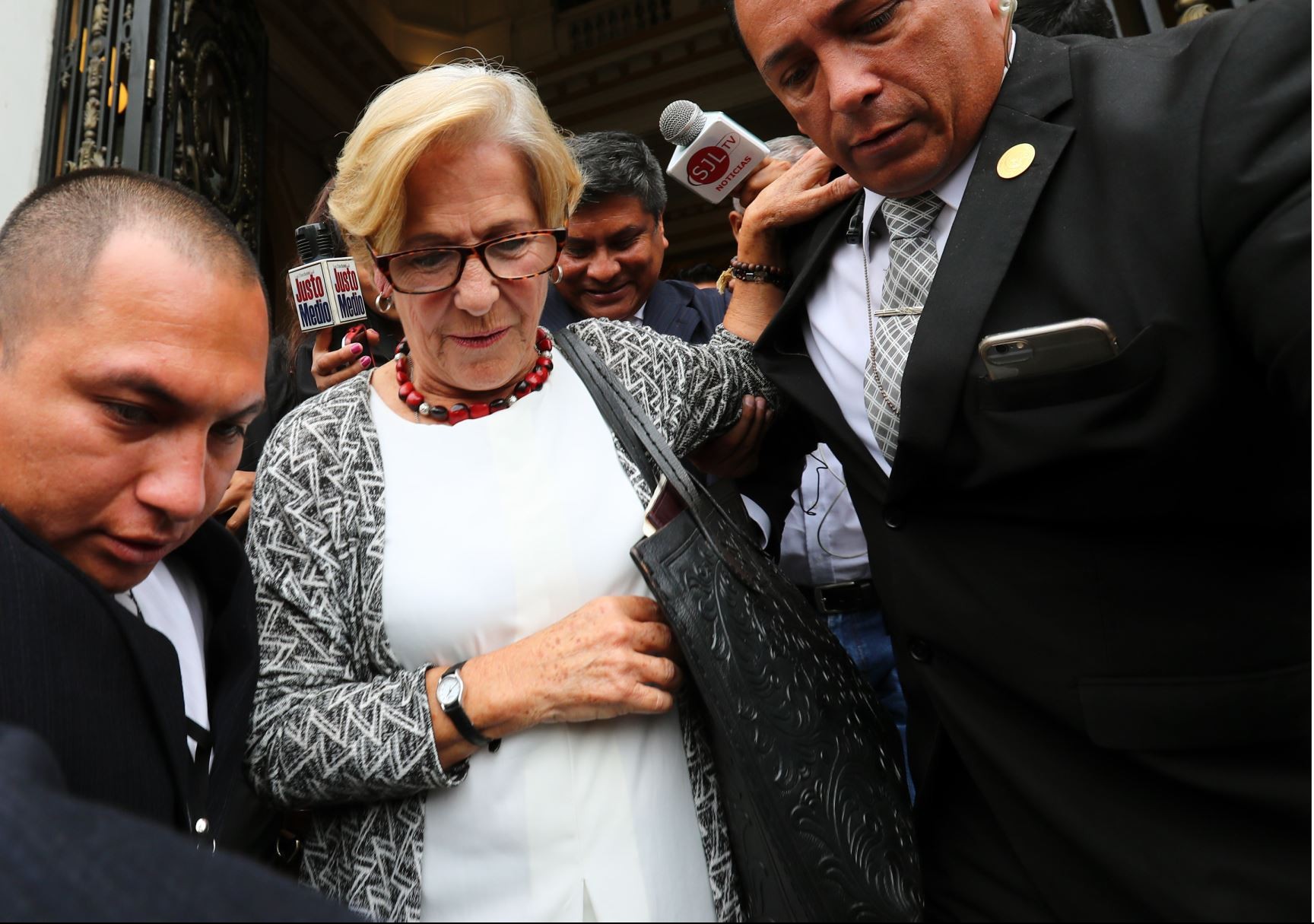 Susana Villarán admite aportes de Odebrecht y OAS a campaña del NO a la Revocatoria Susana Villarán admite aportes de Odebrecht y OAS a campaña del NO a la Revocatoria