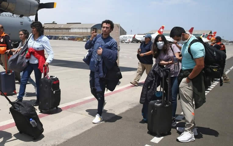 Peruanos repatriados superan los 13,000 Peruanos repatriados superan los 13,000