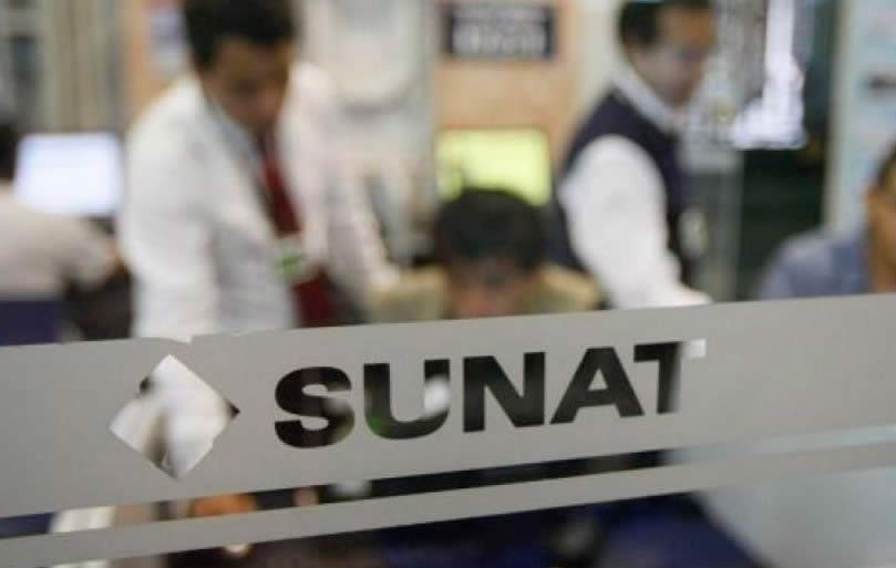 ¿Cómo informar a la SUNAT la transferencia de acciones y otras decisiones societarias similares?